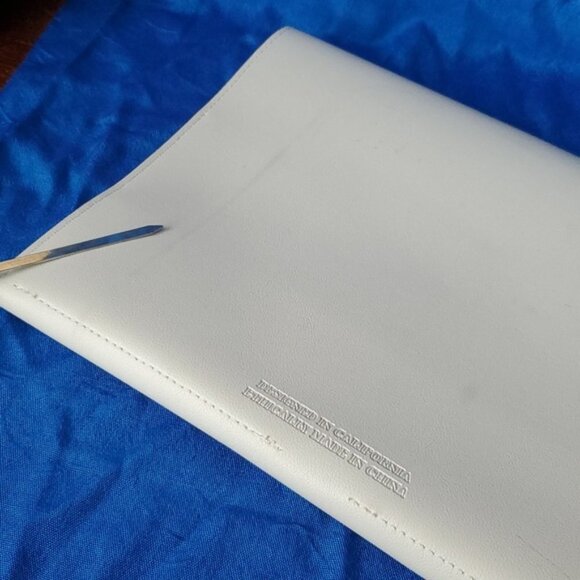 Megan Portfolio Clutch EUC Vegan Leather Cloud Gray color - Picture 10 of 12